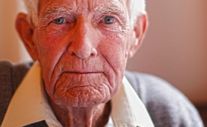 Your patient is old. How old? - ESAIC